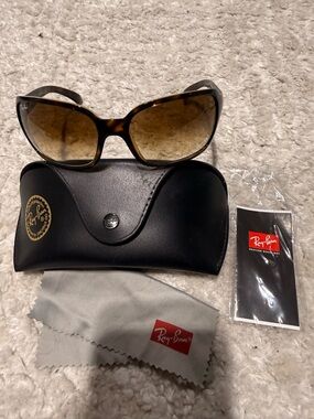 Ray-Ban Tortoise Shell Sunglasses with Brown Gradient Lenses